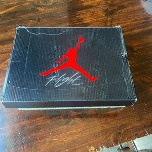 Nike Jordan 4 Retro Cement Colorway